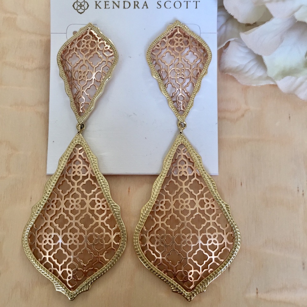 Kendra Scott Adela Earrings - Picture 4 of 5